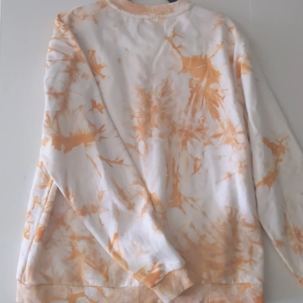 Van Gogh Immersive experience Sweatshirt. Sunflower/tye dye orange/white XXL